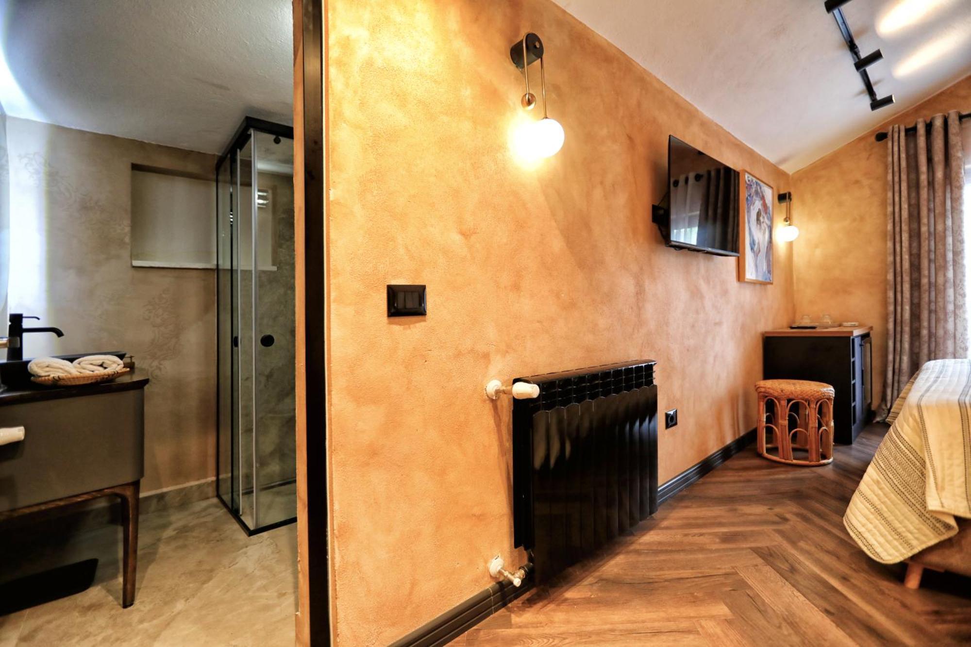 Hotel Labiatan Zogaj  Экстерьер фото