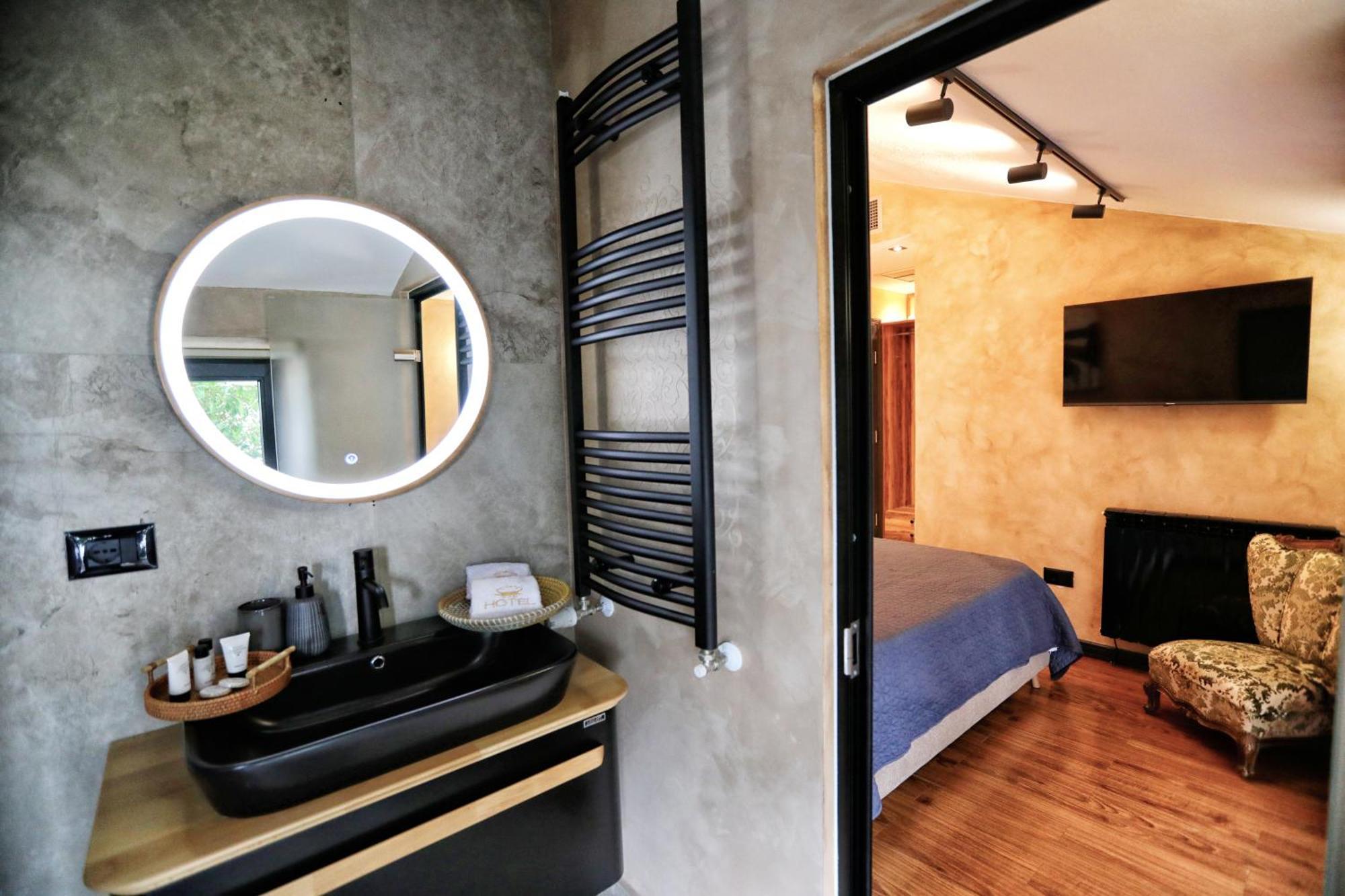 Hotel Labiatan Zogaj  Экстерьер фото