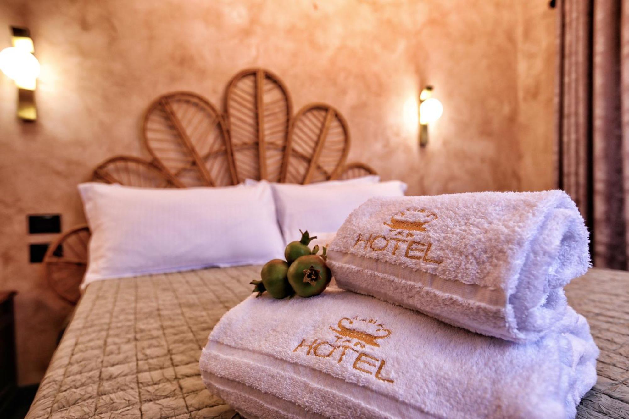 Hotel Labiatan Zogaj  Экстерьер фото